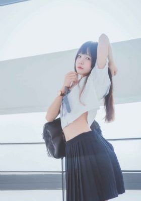 武林女大学生